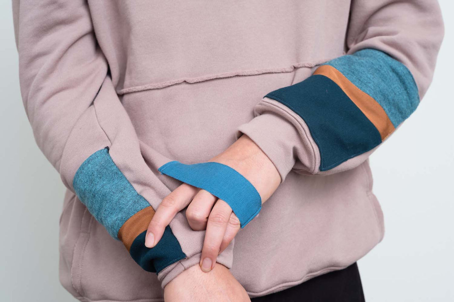 .Love across l.a.n.d.s raw edge crew sweatshirt